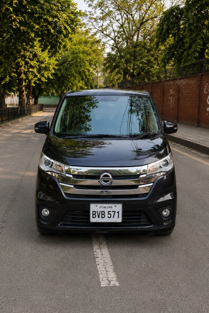 Nissan Dayz Highway Star 2015 | Fresh Import 2017