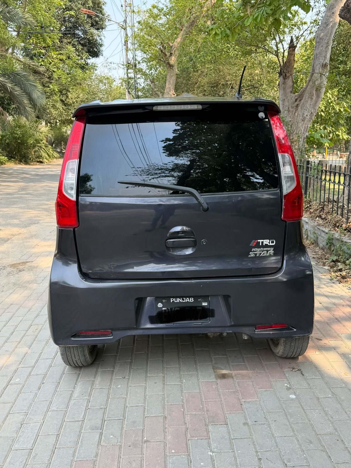 Nissan Dayz Highway Star 2015 | Fresh Import 2017